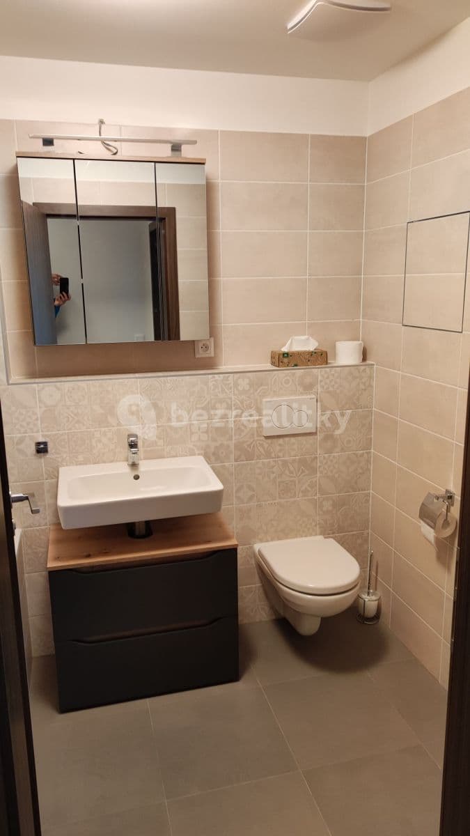 Prenájom bytu 2-izbový 50 m², Chrudim, Pardubický kraj Prenájom bytu 2-izbový 50 m², Chrudim, Pardubický kraj