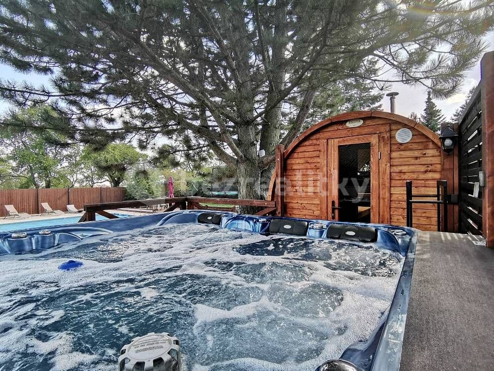 Prenájom rekreačného objektu, Velké Meziříčí, Kraj Vysočina Prenájom rekreačného objektu, Velké Meziříčí, Kraj Vysočina