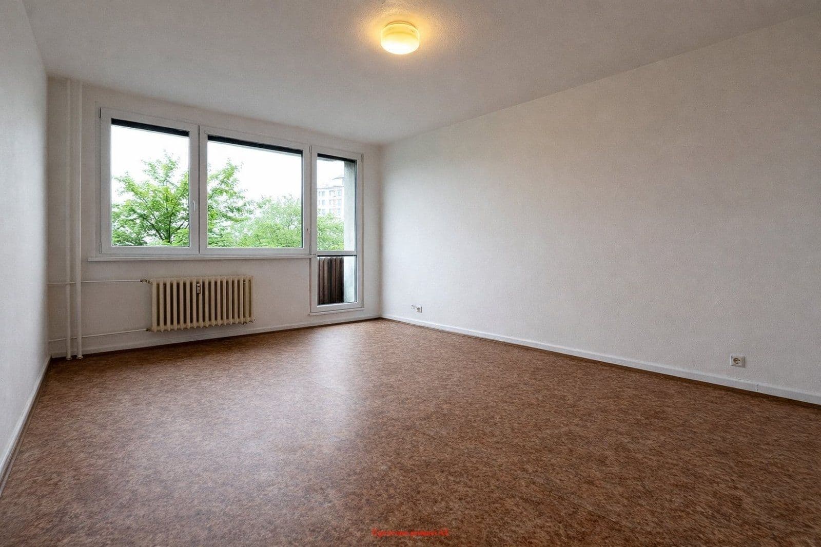 Prenájom bytu 2-izbový 56 m², Masarykova třída, Orlová, Moravskoslezský kraj Prenájom bytu 2-izbový 56 m², Masarykova třída, Orlová, Moravskoslezský kraj