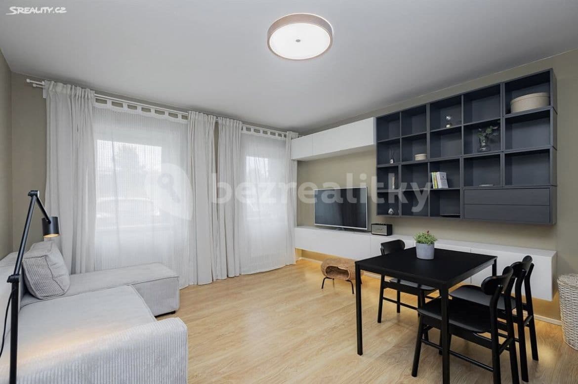 Prenájom bytu Garsoniéra 27 m², V Závětří, Praha, Praha Prenájom bytu Garsoniéra 27 m², V Závětří, Praha, Praha