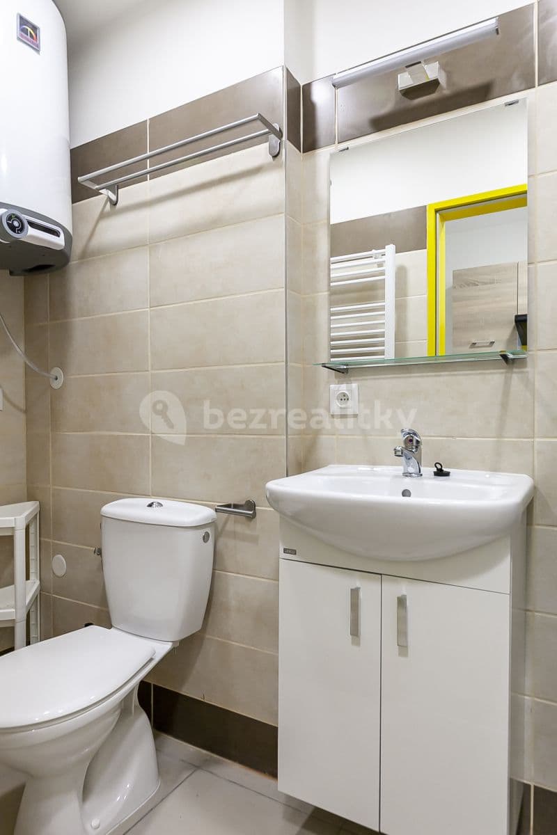 Prenájom bytu 1-izbový 17 m², Hybešova, Brno, Jihomoravský kraj Prenájom bytu 1-izbový 17 m², Hybešova, Brno, Jihomoravský kraj
