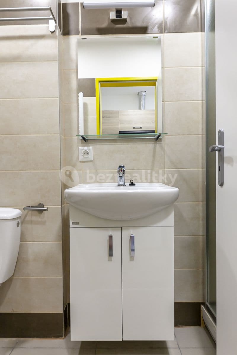 Prenájom bytu 1-izbový 17 m², Hybešova, Brno, Jihomoravský kraj Prenájom bytu 1-izbový 17 m², Hybešova, Brno, Jihomoravský kraj