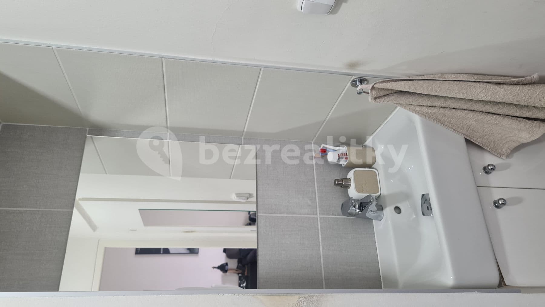 Prenájom bytu 1-izbový 30 m², Halasovo náměstí, Brno, Jihomoravský kraj Prenájom bytu 1-izbový 30 m², Halasovo náměstí, Brno, Jihomoravský kraj