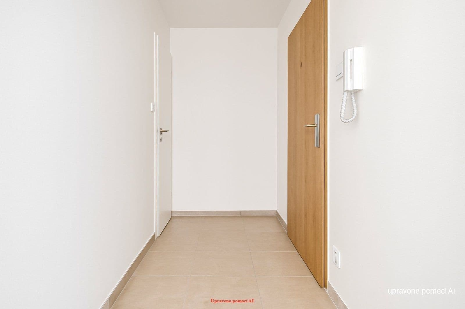 Prenájom bytu 1-izbový 29 m², U Nádraží, Havířov, Moravskoslezský kraj Prenájom bytu 1-izbový 29 m², U Nádraží, Havířov, Moravskoslezský kraj