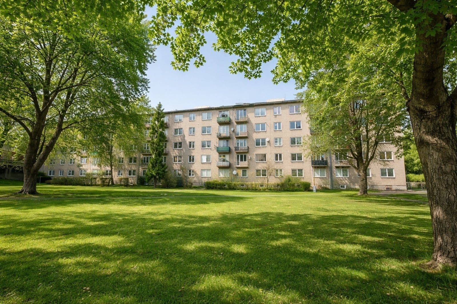 Prenájom bytu 2-izbový 51 m², Dlouhá třída, Havířov, Moravskoslezský kraj Prenájom bytu 2-izbový 51 m², Dlouhá třída, Havířov, Moravskoslezský kraj