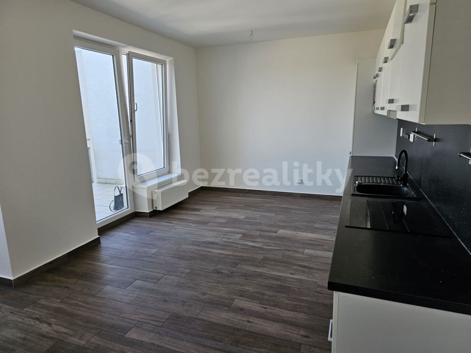 Prenájom bytu 3-izbový 68 m², Cesta brigádníků, Kralupy nad Vltavou, Středočeský kraj Prenájom bytu 3-izbový 68 m², Cesta brigádníků, Kralupy nad Vltavou, Středočeský kraj