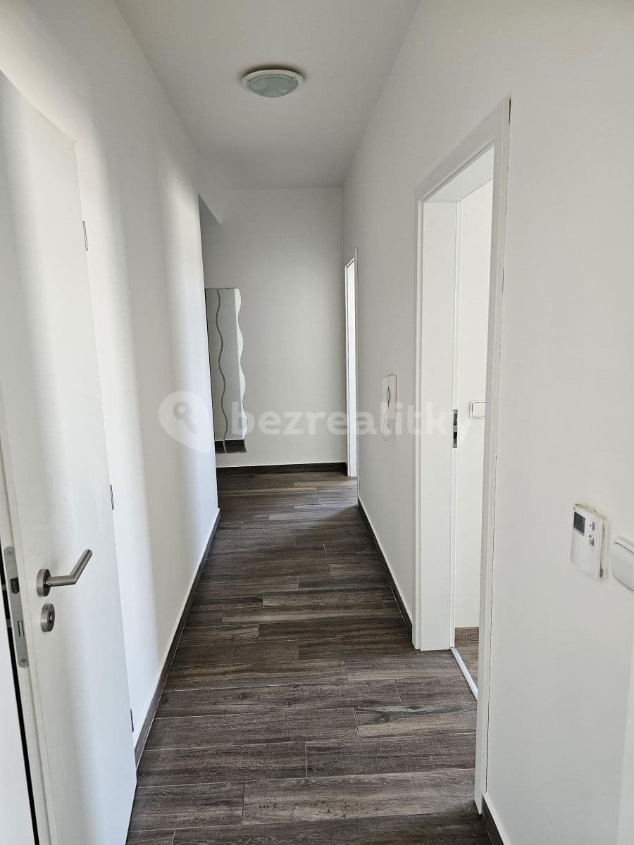 Prenájom bytu 3-izbový 68 m², Cesta brigádníků, Kralupy nad Vltavou, Středočeský kraj Prenájom bytu 3-izbový 68 m², Cesta brigádníků, Kralupy nad Vltavou, Středočeský kraj