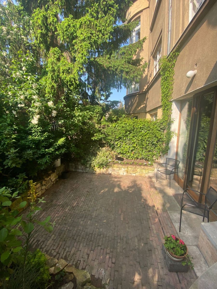Prenájom bytu 2-izbový 76 m², Zavadilova, Praha, Praha Prenájom bytu 2-izbový 76 m², Zavadilova, Praha, Praha