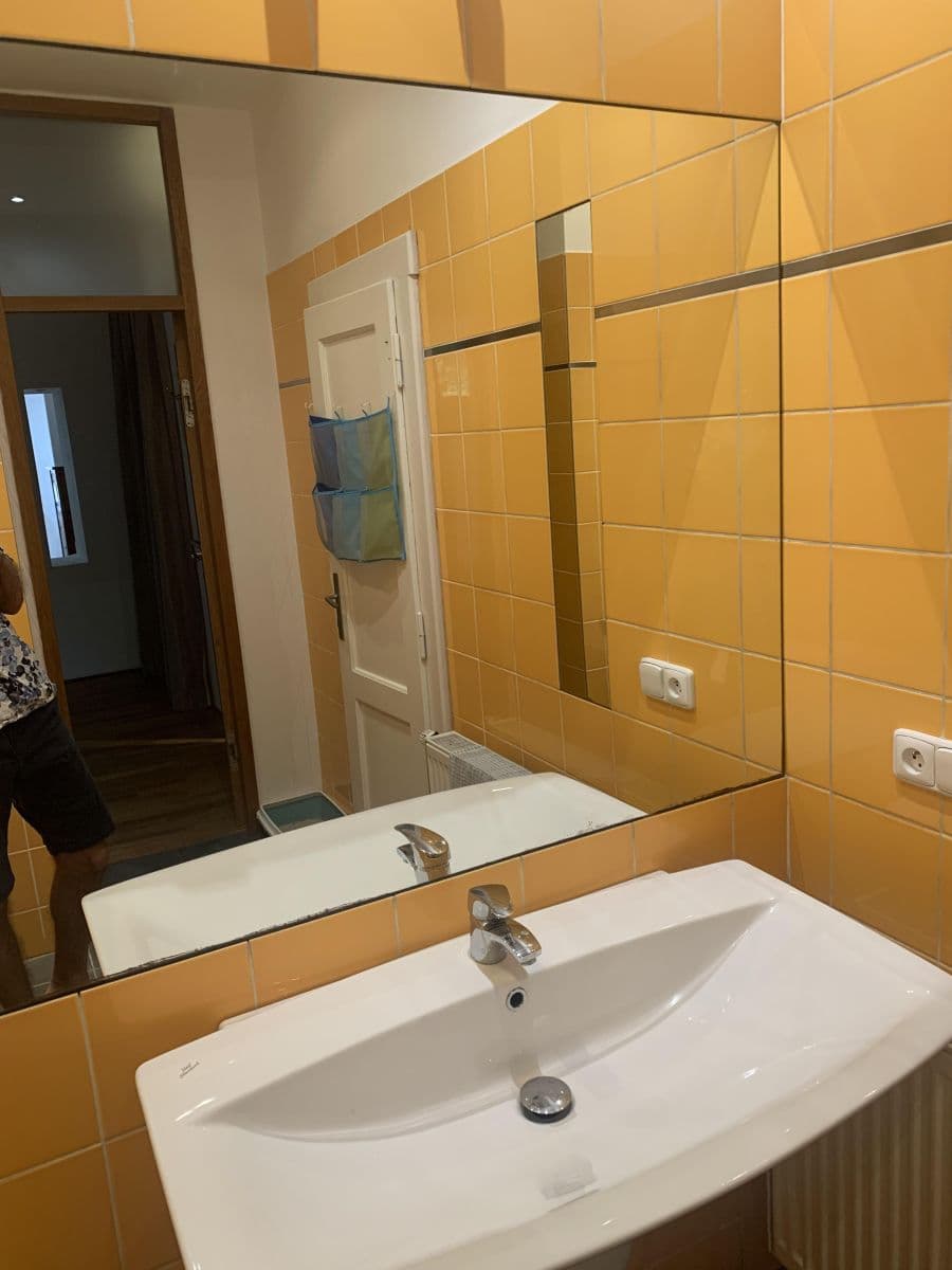 Prenájom bytu 2-izbový 76 m², Zavadilova, Praha, Praha Prenájom bytu 2-izbový 76 m², Zavadilova, Praha, Praha