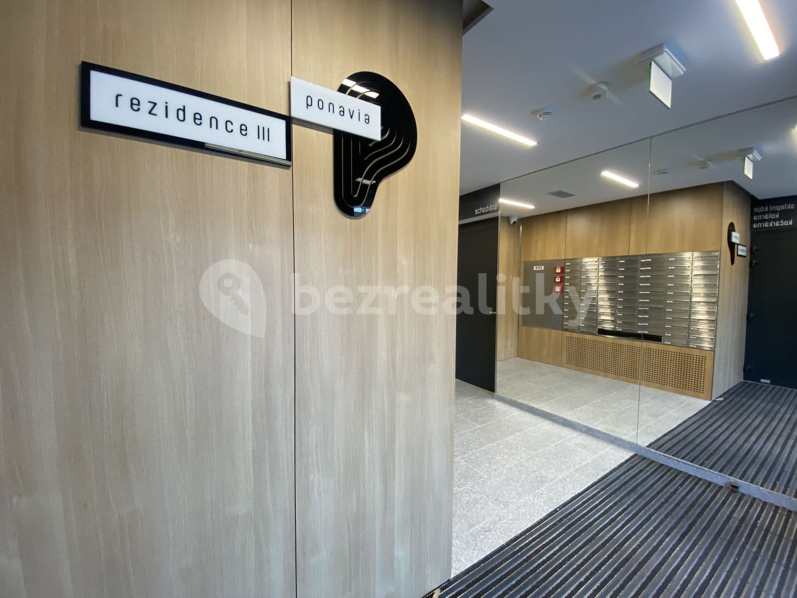 Prenájom bytu 1-izbový 33 m², Střední, Brno, Jihomoravský kraj Prenájom bytu 1-izbový 33 m², Střední, Brno, Jihomoravský kraj