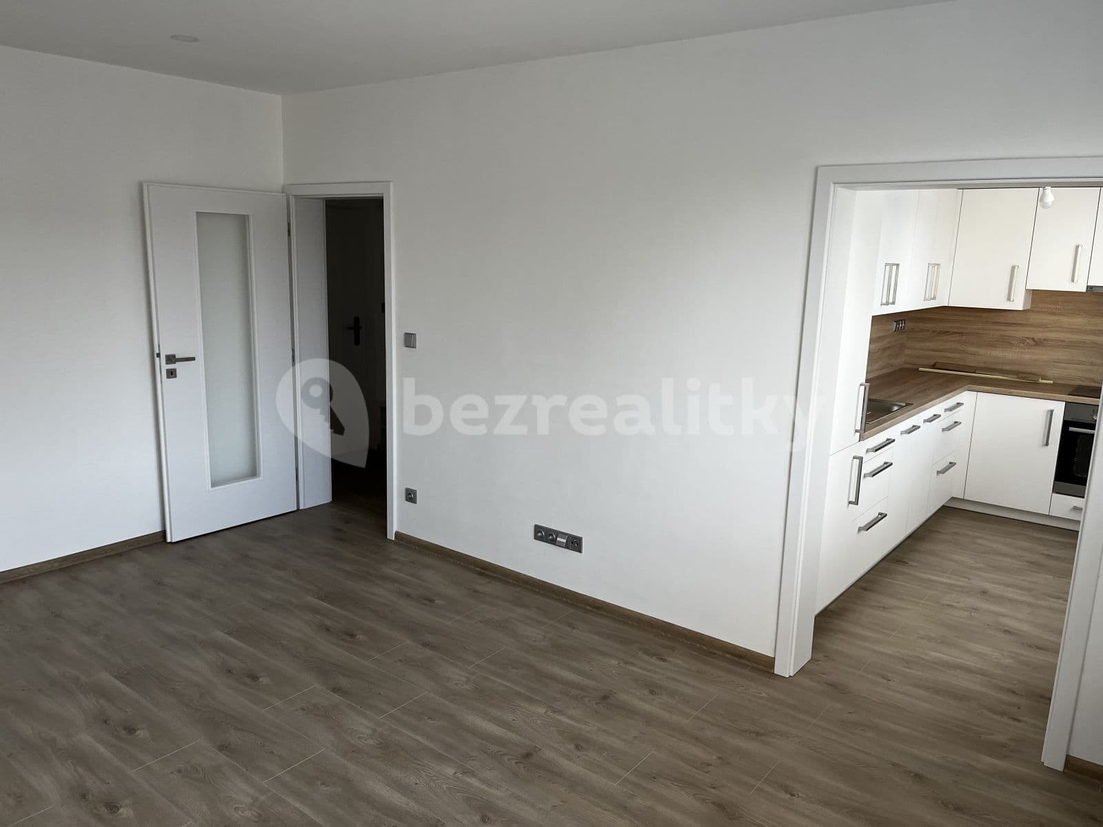 Prenájom bytu 2-izbový 54 m², Přistoupimská, Praha, Praha Prenájom bytu 2-izbový 54 m², Přistoupimská, Praha, Praha