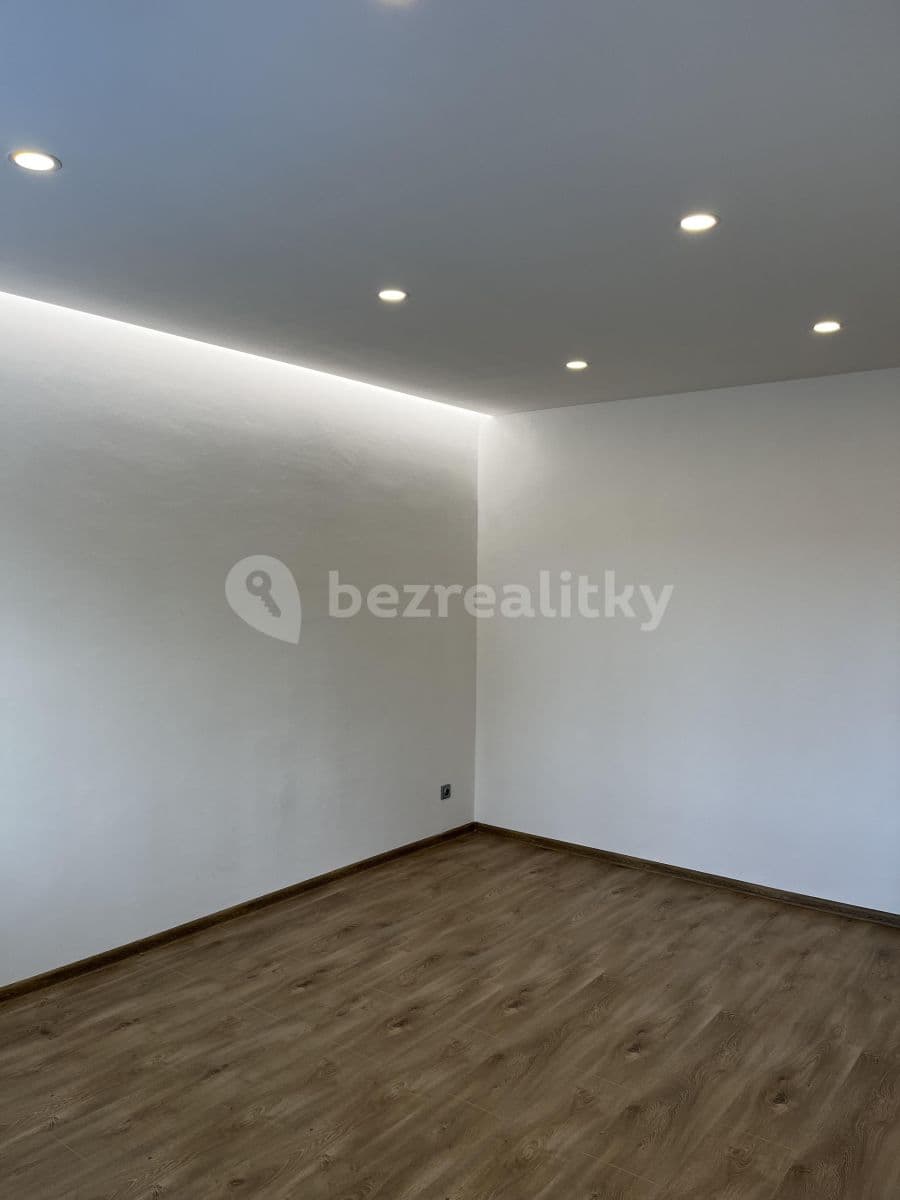Prenájom bytu 2-izbový 54 m², Přistoupimská, Praha, Praha Prenájom bytu 2-izbový 54 m², Přistoupimská, Praha, Praha