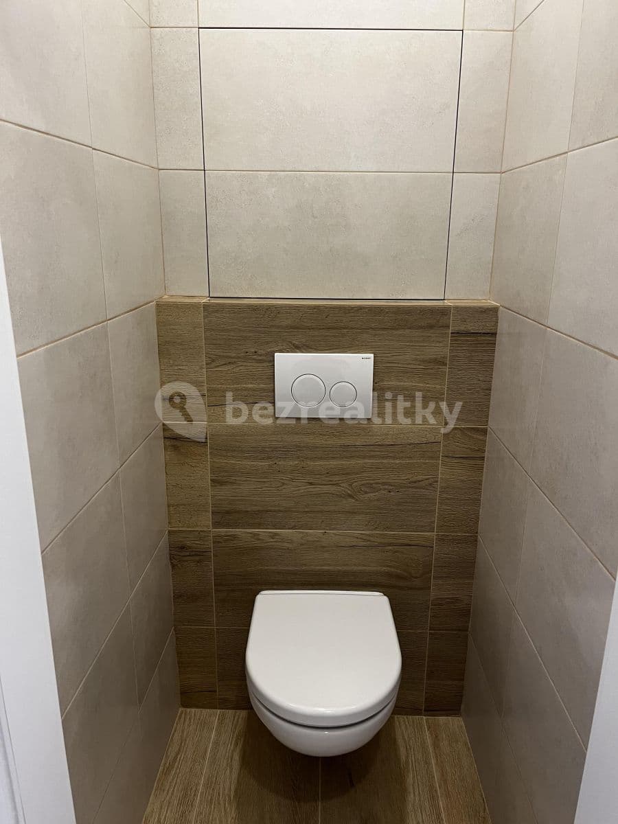 Prenájom bytu 2-izbový 54 m², Přistoupimská, Praha, Praha Prenájom bytu 2-izbový 54 m², Přistoupimská, Praha, Praha
