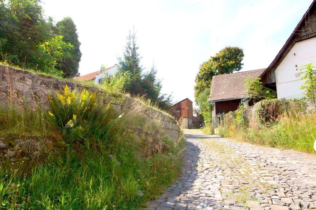 Predaj pozemku 2.406 m², Skalsko, Středočeský kraj Predaj pozemku 2.406 m², Skalsko, Středočeský kraj