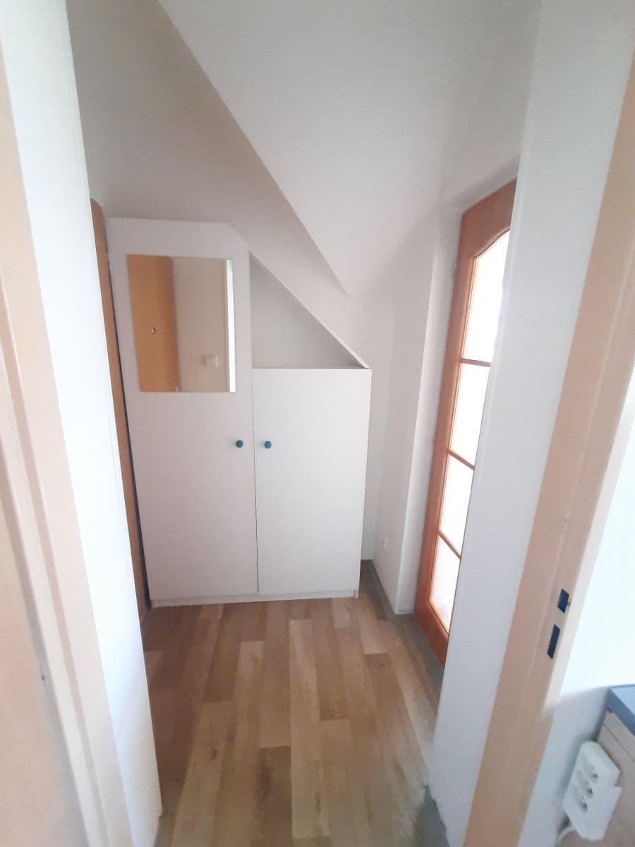 Prenájom bytu Garsoniéra 23 m², Přemyšlenská, Praha, Praha Prenájom bytu Garsoniéra 23 m², Přemyšlenská, Praha, Praha