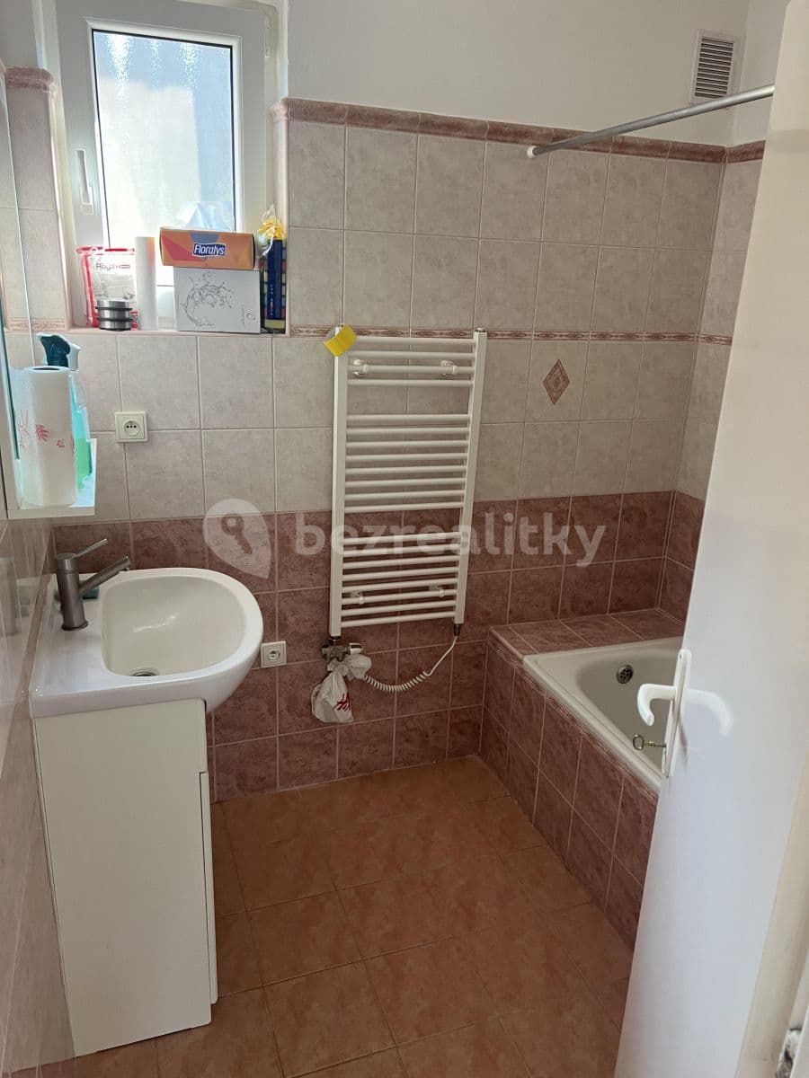 Prenájom bytu 3-izbový 138 m², Vitáskova, Brno, Jihomoravský kraj Prenájom bytu 3-izbový 138 m², Vitáskova, Brno, Jihomoravský kraj