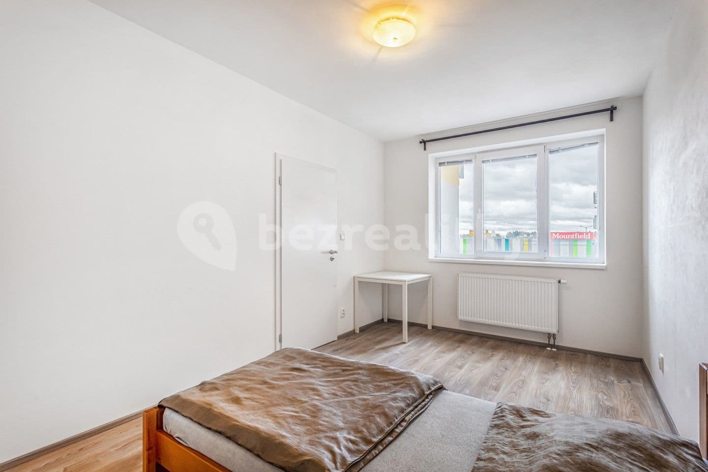 Prenájom bytu 2-izbový 52 m², Jaroslava Holečka, Kladno, Středočeský kraj Prenájom bytu 2-izbový 52 m², Jaroslava Holečka, Kladno, Středočeský kraj