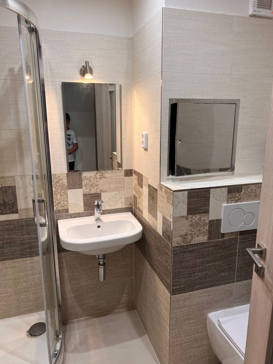 Prenájom bytu 2-izbový 50 m², Na Klášteře, Beroun, Středočeský kraj Prenájom bytu 2-izbový 50 m², Na Klášteře, Beroun, Středočeský kraj