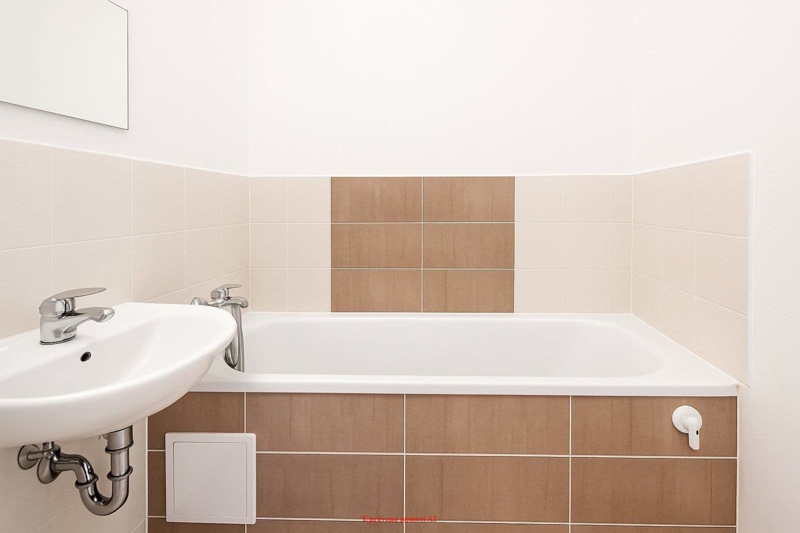 Prenájom bytu 2-izbový 48 m², Národní třída, Havířov, Moravskoslezský kraj Prenájom bytu 2-izbový 48 m², Národní třída, Havířov, Moravskoslezský kraj