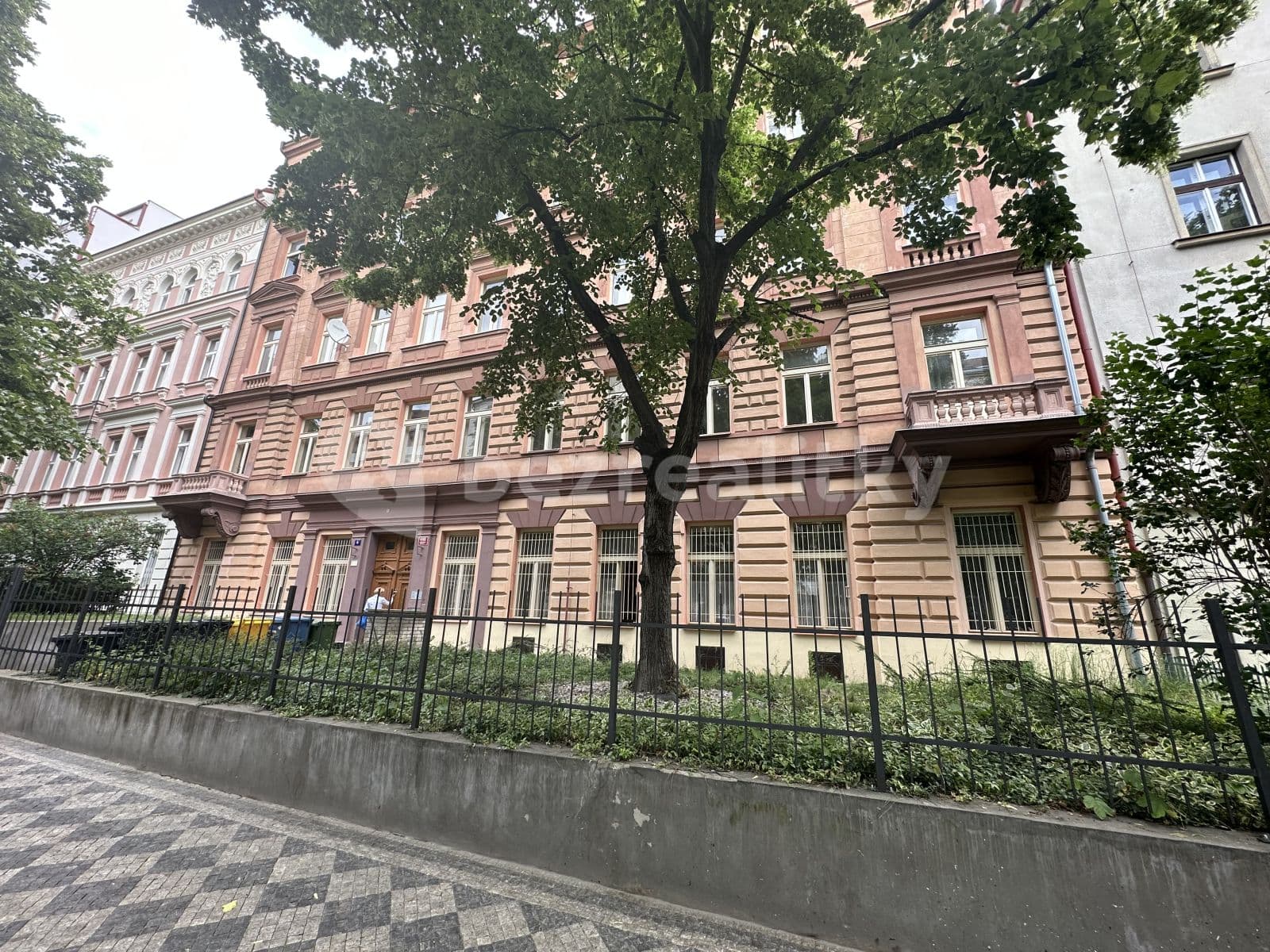 Prenájom bytu 1-izbový 30 m², Londýnská, Praha, Praha Prenájom bytu 1-izbový 30 m², Londýnská, Praha, Praha