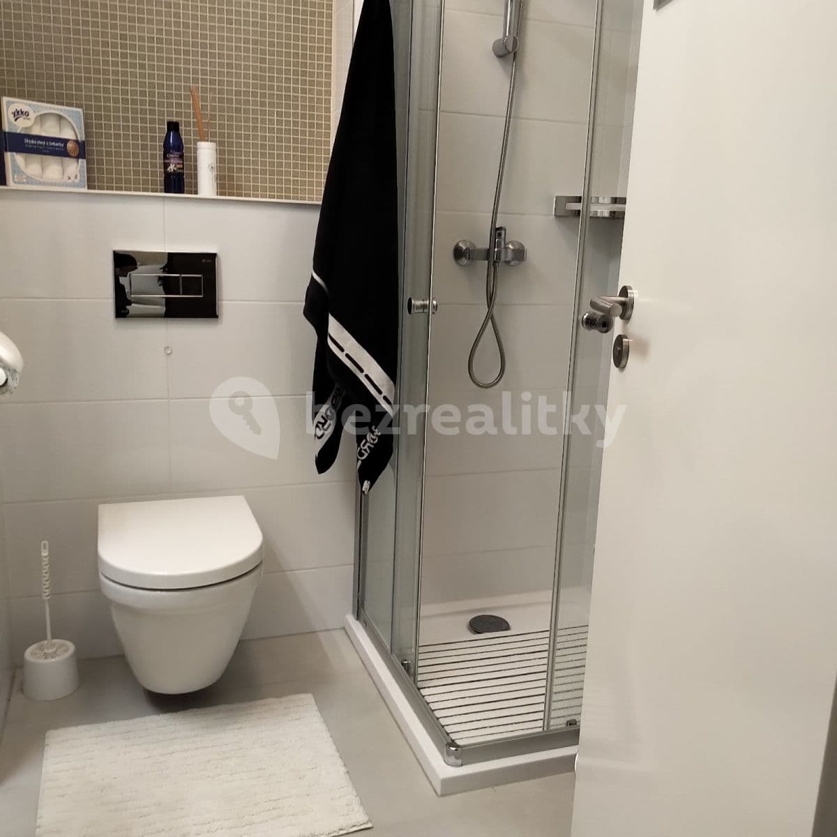 Prenájom bytu 1-izbový 48 m², Novovysočanská, Praha, Praha Prenájom bytu 1-izbový 48 m², Novovysočanská, Praha, Praha