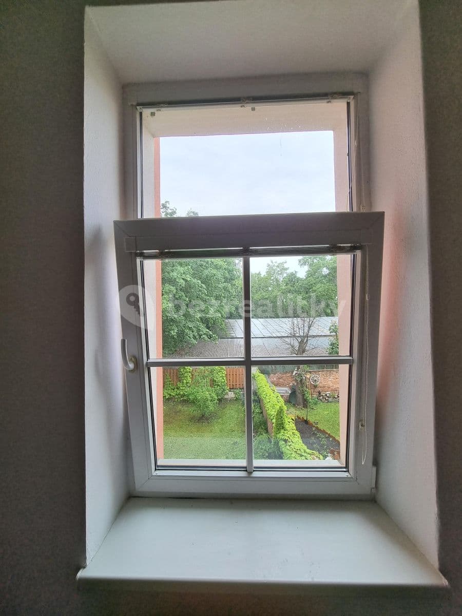 Prenájom bytu 1-izbový 31 m², Spolková, Plzeň, Plzeňský kraj Prenájom bytu 1-izbový 31 m², Spolková, Plzeň, Plzeňský kraj