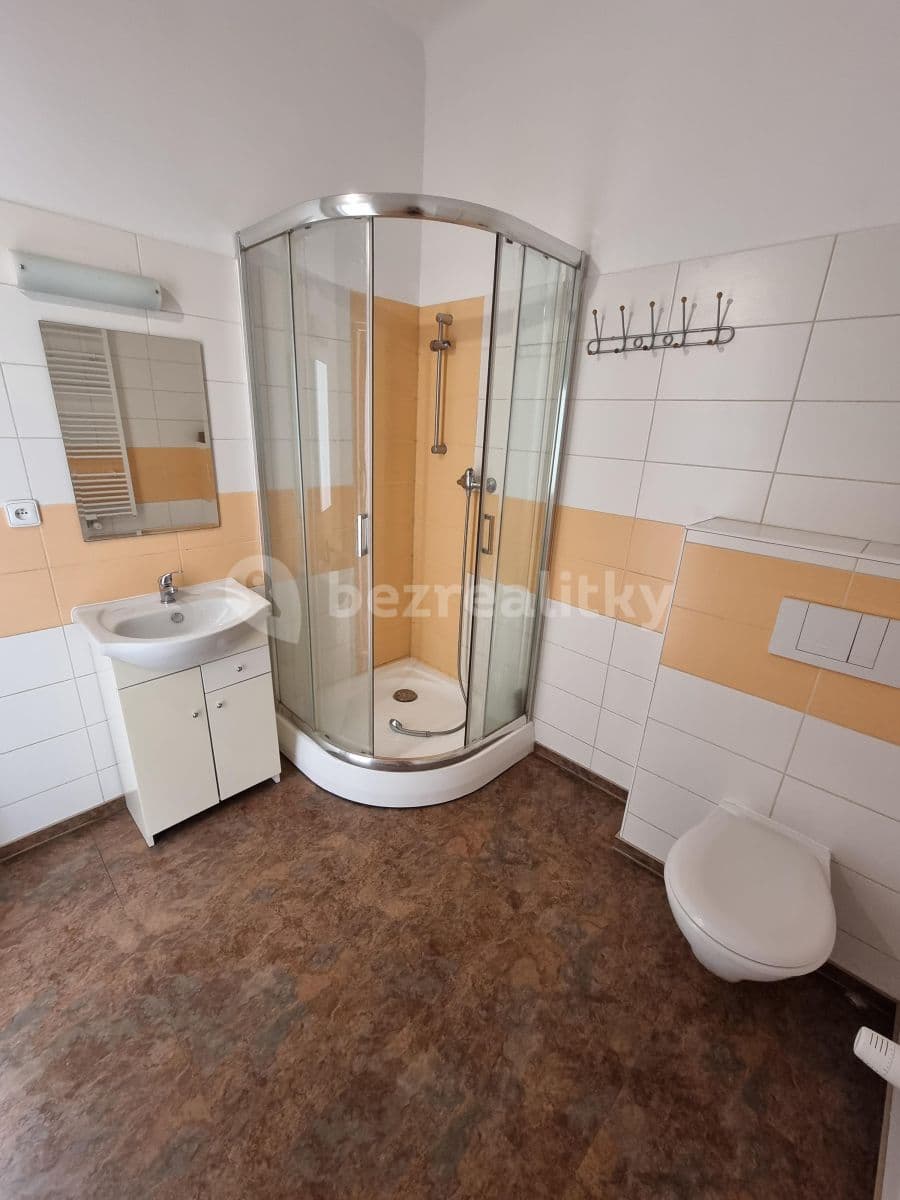 Prenájom bytu 1-izbový 31 m², Spolková, Plzeň, Plzeňský kraj Prenájom bytu 1-izbový 31 m², Spolková, Plzeň, Plzeňský kraj