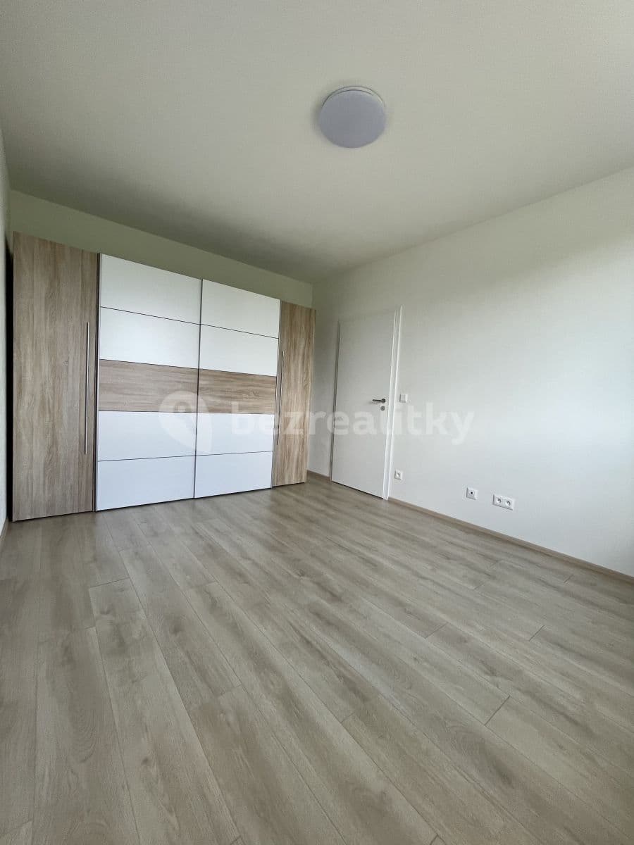Prenájom bytu 2-izbový 58 m², Východní, Pardubice, Pardubický kraj Prenájom bytu 2-izbový 58 m², Východní, Pardubice, Pardubický kraj