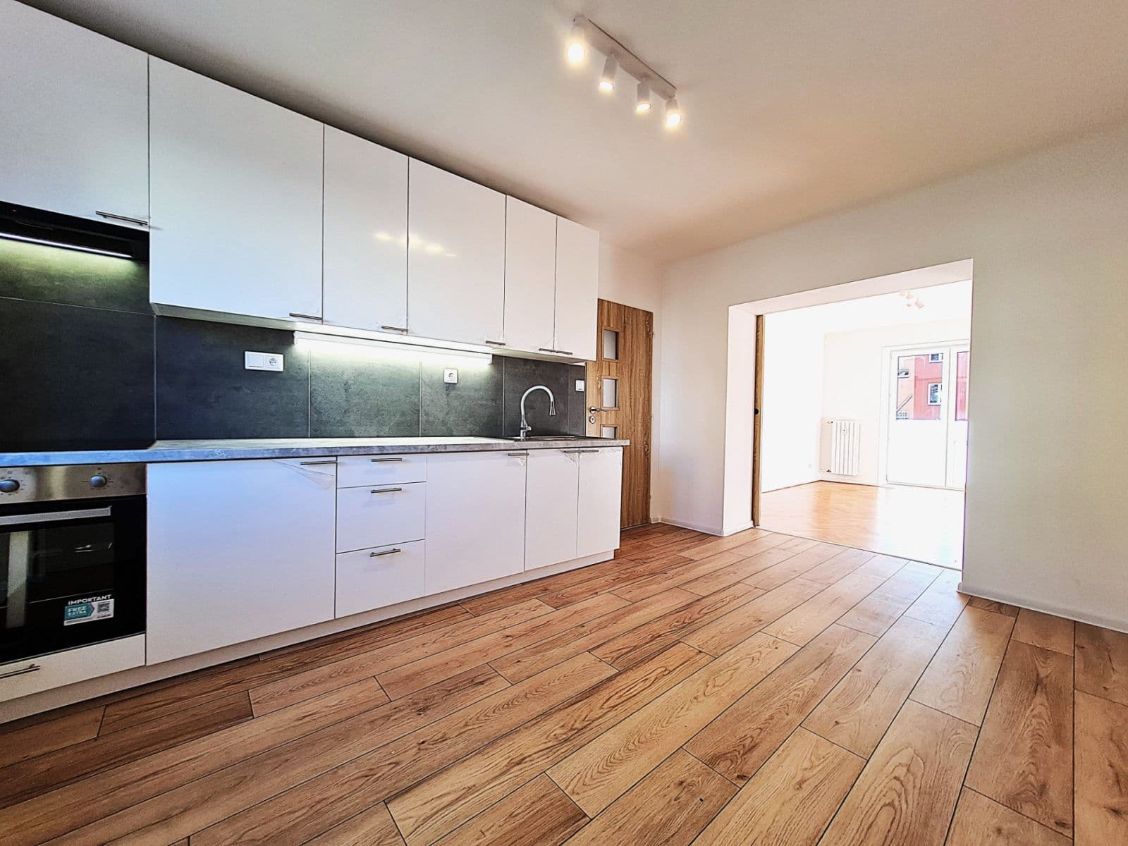 Prenájom bytu 2-izbový 51 m², Dvouletky, Ostrava, Moravskoslezský kraj Prenájom bytu 2-izbový 51 m², Dvouletky, Ostrava, Moravskoslezský kraj