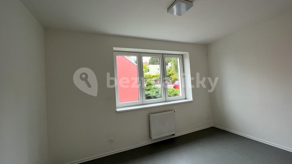 Prenájom bytu 3-izbový 58 m², Tálínská, Praha, Praha Prenájom bytu 3-izbový 58 m², Tálínská, Praha, Praha