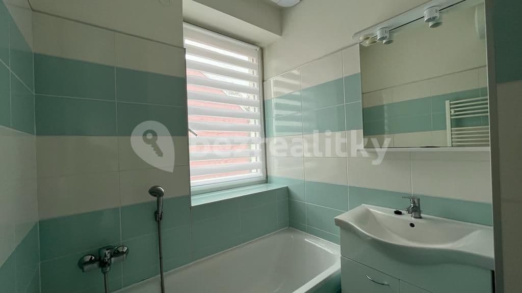 Prenájom bytu 3-izbový 58 m², Tálínská, Praha, Praha Prenájom bytu 3-izbový 58 m², Tálínská, Praha, Praha