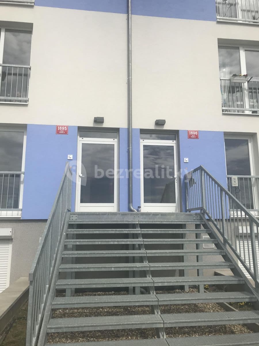 Prenájom bytu 3-izbový 58 m², Tálínská, Praha, Praha Prenájom bytu 3-izbový 58 m², Tálínská, Praha, Praha