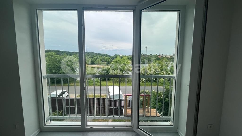 Prenájom bytu 3-izbový 58 m², Tálínská, Praha, Praha Prenájom bytu 3-izbový 58 m², Tálínská, Praha, Praha