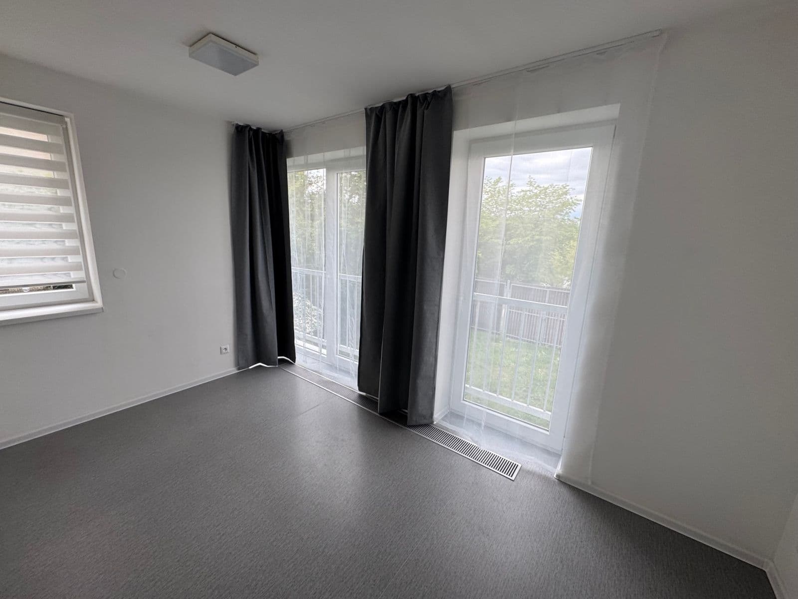 Prenájom bytu 3-izbový 58 m², Tálínská, Praha, Praha Prenájom bytu 3-izbový 58 m², Tálínská, Praha, Praha