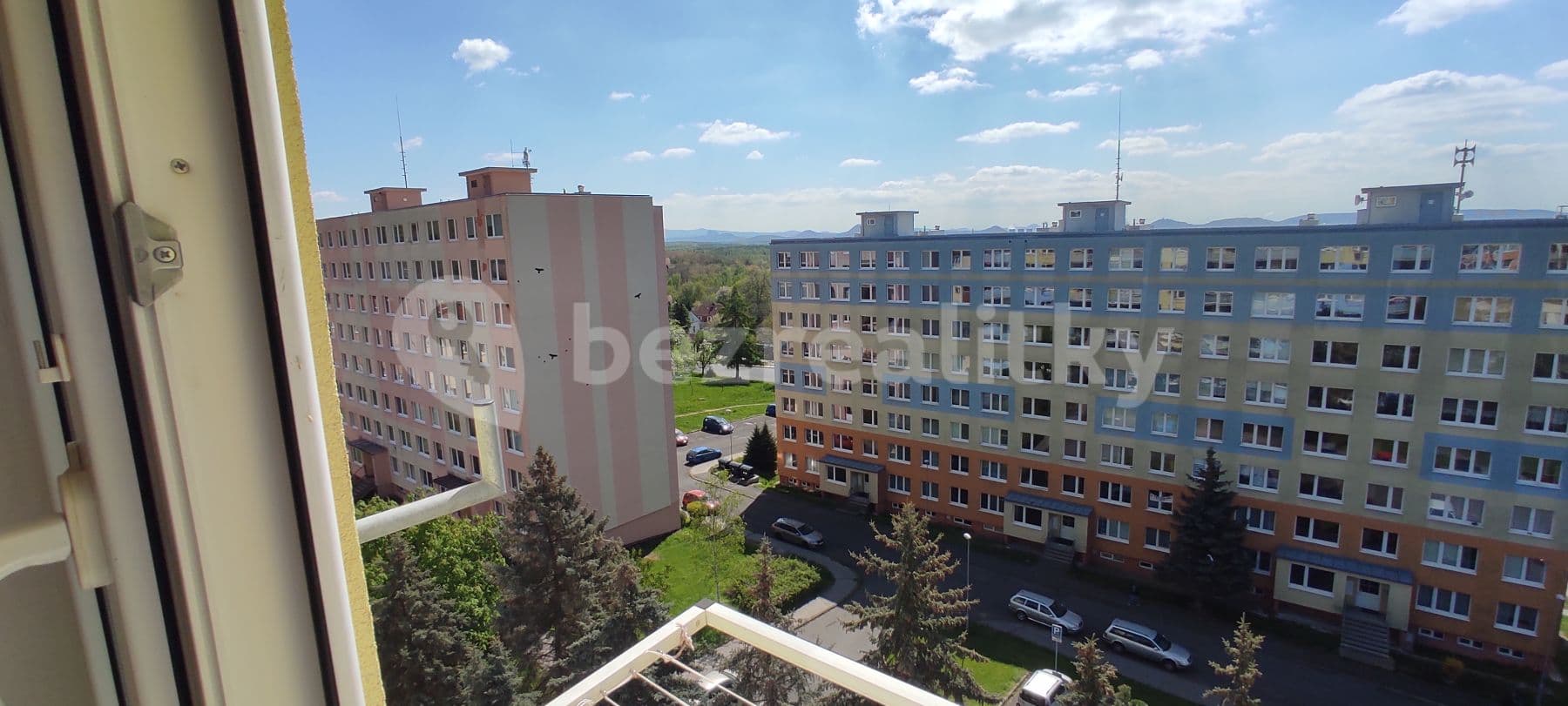 Prenájom bytu 2-izbový 40 m², Hamerská, Litvínov, Ústecký kraj Prenájom bytu 2-izbový 40 m², Hamerská, Litvínov, Ústecký kraj