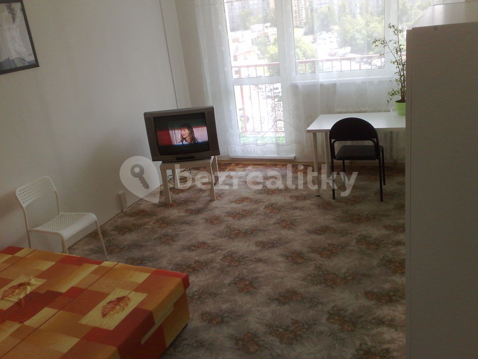 Prenájom bytu 3-izbový 92 m², Španielova, Praha, Praha Prenájom bytu 3-izbový 92 m², Španielova, Praha, Praha