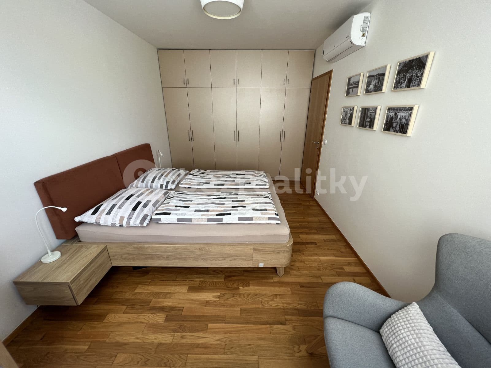 Prenájom bytu 3-izbový 102 m², Mokropeská, Černošice, Středočeský kraj Prenájom bytu 3-izbový 102 m², Mokropeská, Černošice, Středočeský kraj