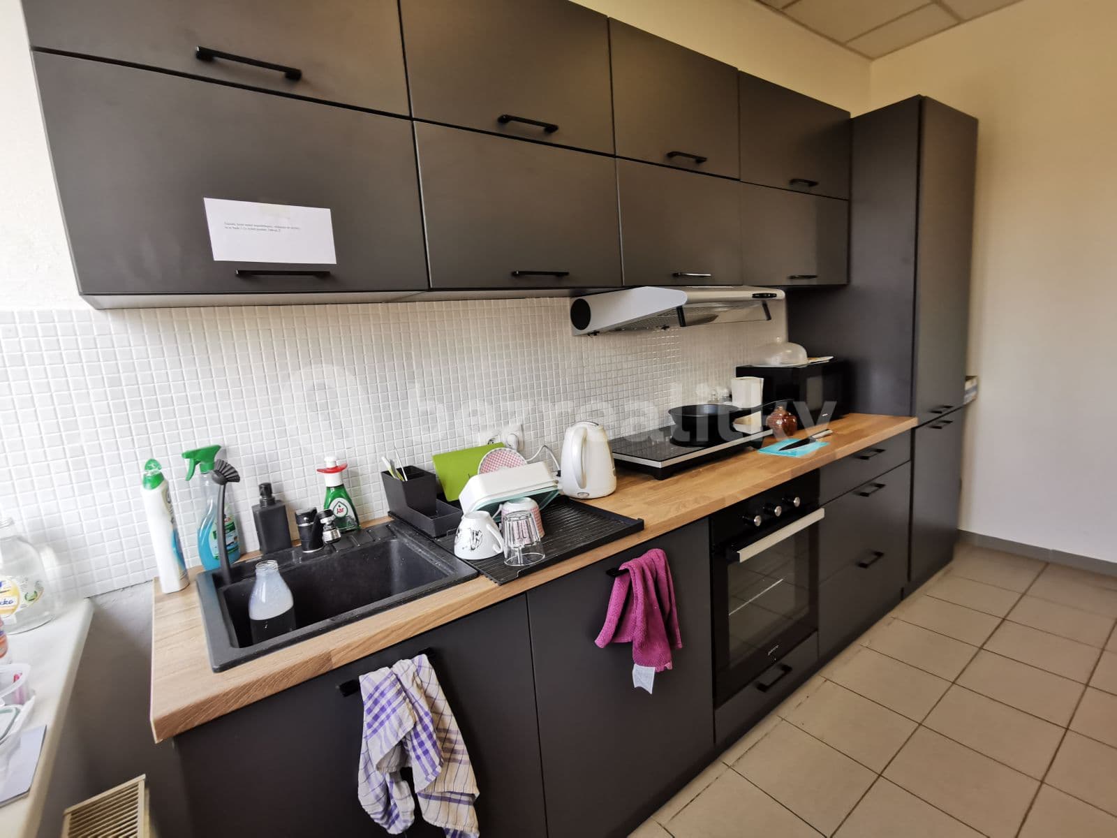 Prenájom kancelárie 31 m², Kolbenova, Praha, Praha Prenájom kancelárie 31 m², Kolbenova, Praha, Praha