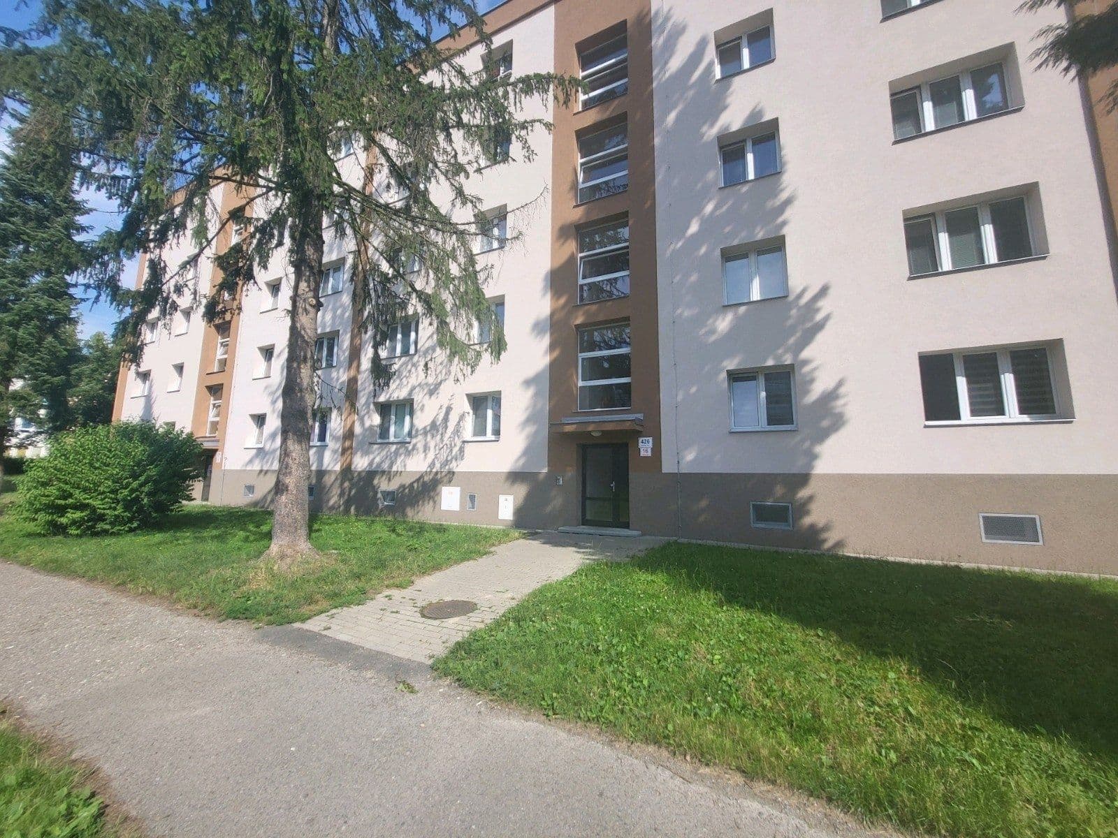 Prenájom bytu 2-izbový 53 m², Školská, Karviná, Moravskoslezský kraj Prenájom bytu 2-izbový 53 m², Školská, Karviná, Moravskoslezský kraj