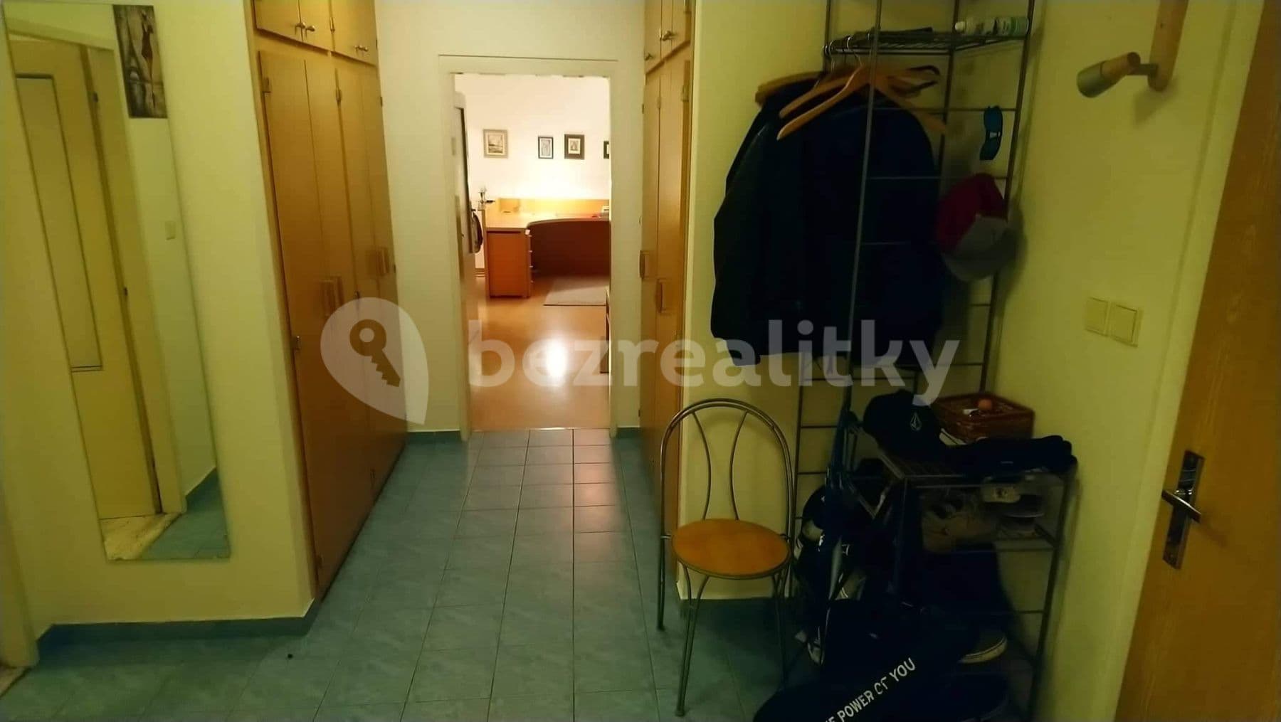 Prenájom bytu 3-izbový 88 m², Tlustého, Praha, Praha Prenájom bytu 3-izbový 88 m², Tlustého, Praha, Praha