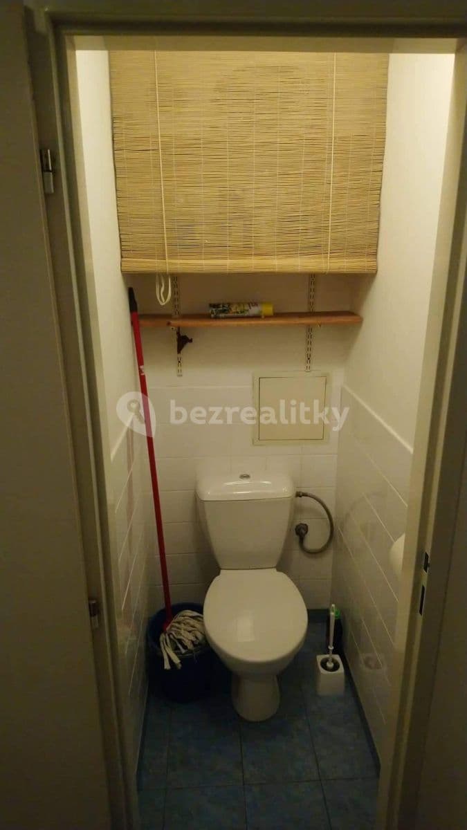 Prenájom bytu 3-izbový 88 m², Tlustého, Praha, Praha Prenájom bytu 3-izbový 88 m², Tlustého, Praha, Praha