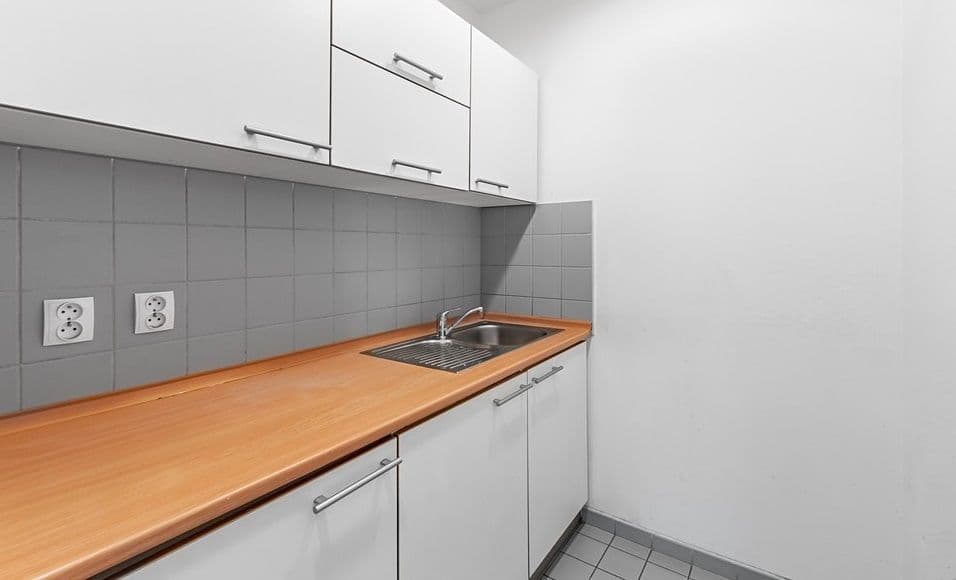 Prenájom kancelárie 38 m², Na Pankráci, Praha, Praha Prenájom kancelárie 38 m², Na Pankráci, Praha, Praha