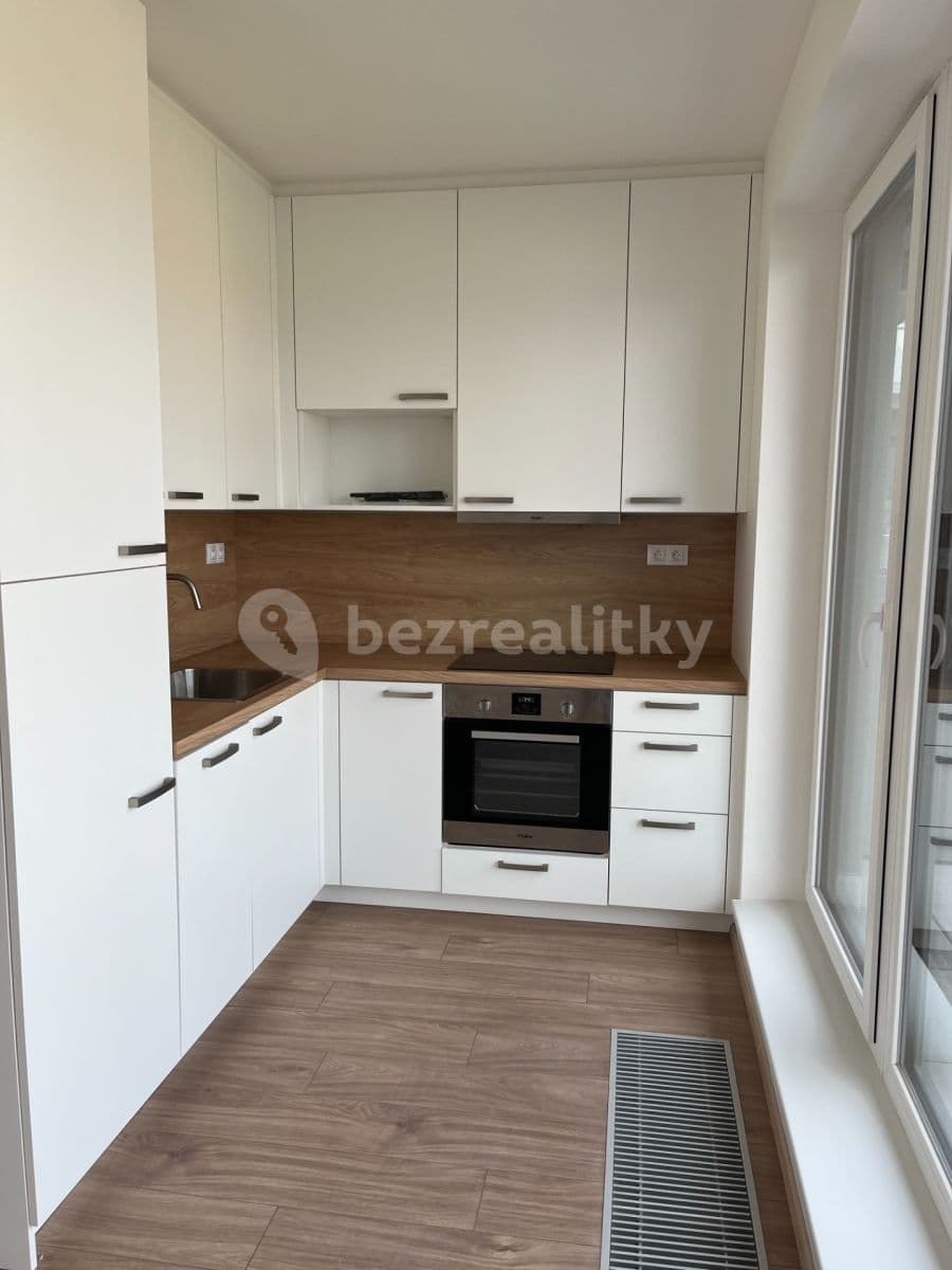 Prenájom bytu 1-izbový 51 m², Dělnická, Praha, Praha Prenájom bytu 1-izbový 51 m², Dělnická, Praha, Praha