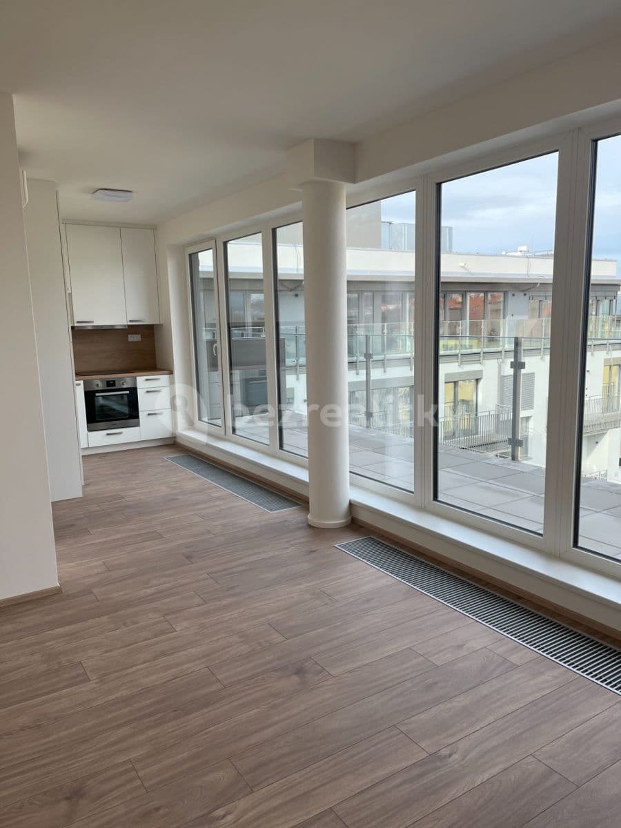 Prenájom bytu 1-izbový 51 m², Dělnická, Praha, Praha Prenájom bytu 1-izbový 51 m², Dělnická, Praha, Praha