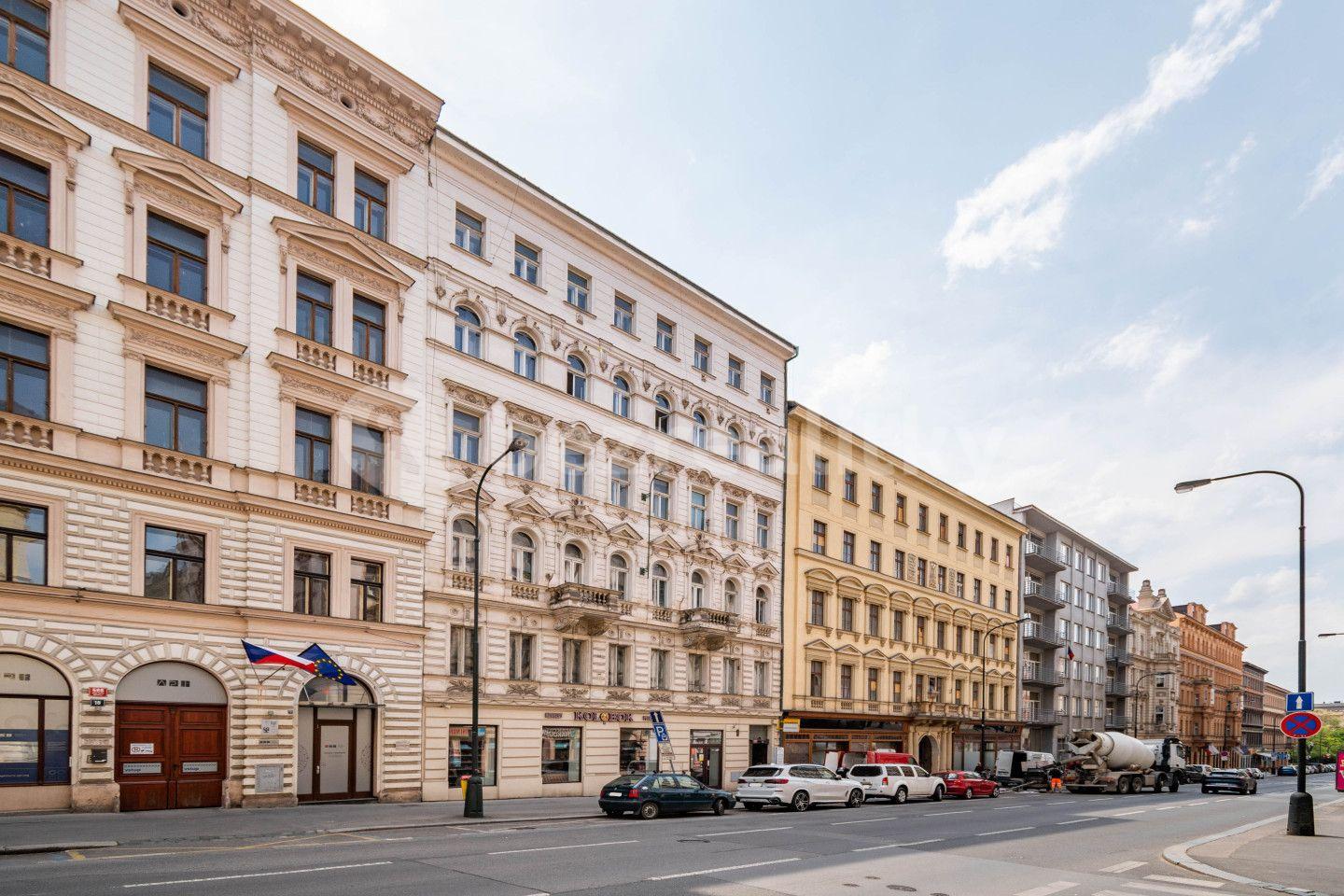 Predaj bytu 5-izbový 130 m², Žitná, Praha, Praha