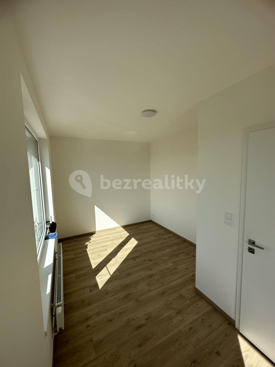 Prenájom bytu 2-izbový 41 m², Jankovcova, Praha, Praha Prenájom bytu 2-izbový 41 m², Jankovcova, Praha, Praha