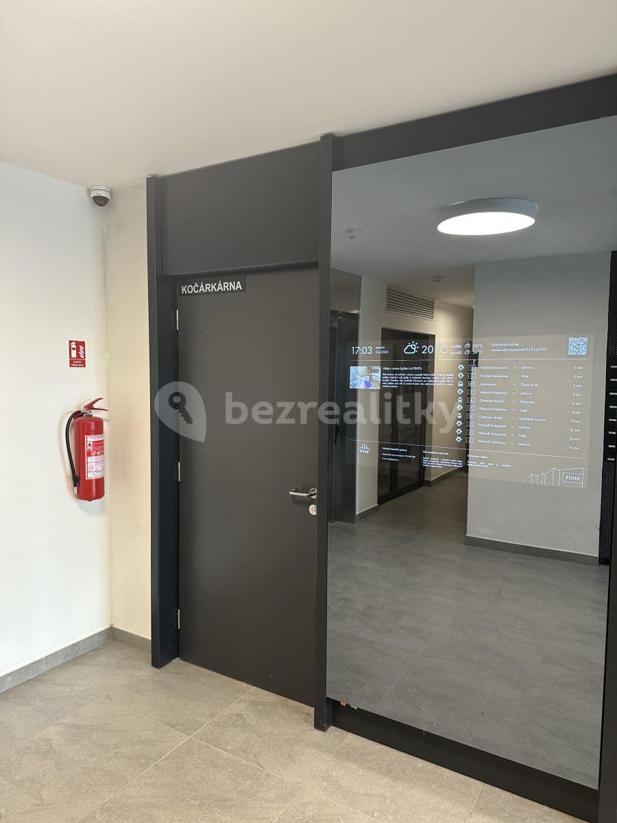 Prenájom bytu 2-izbový 41 m², Jankovcova, Praha, Praha Prenájom bytu 2-izbový 41 m², Jankovcova, Praha, Praha