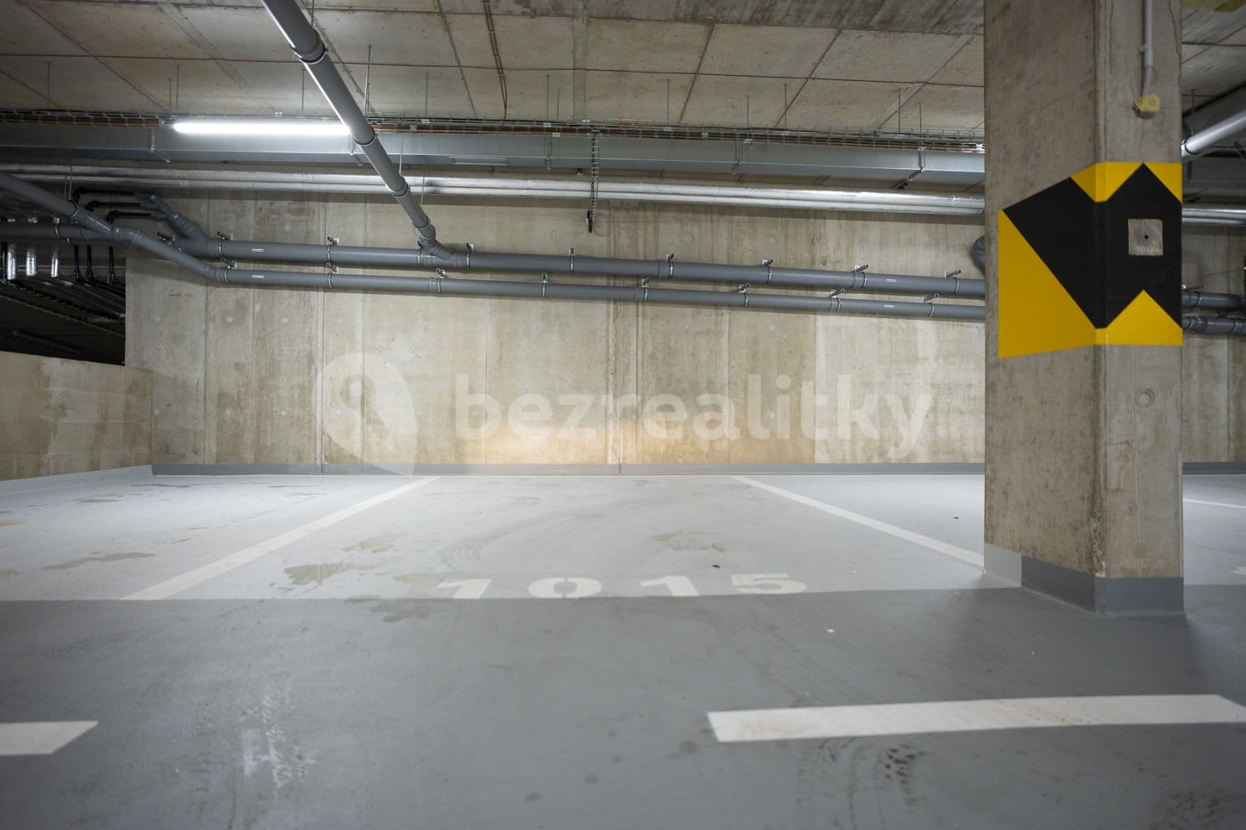 Prenájom bytu 3-izbový 75 m², Červená báň, Praha, Praha Prenájom bytu 3-izbový 75 m², Červená báň, Praha, Praha
