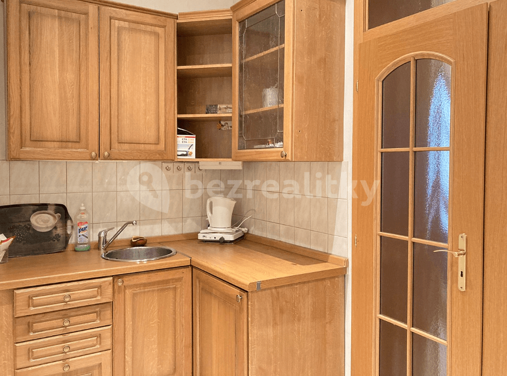 Prenájom bytu 1-izbový 36 m², Krásova, Praha, Praha Prenájom bytu 1-izbový 36 m², Krásova, Praha, Praha