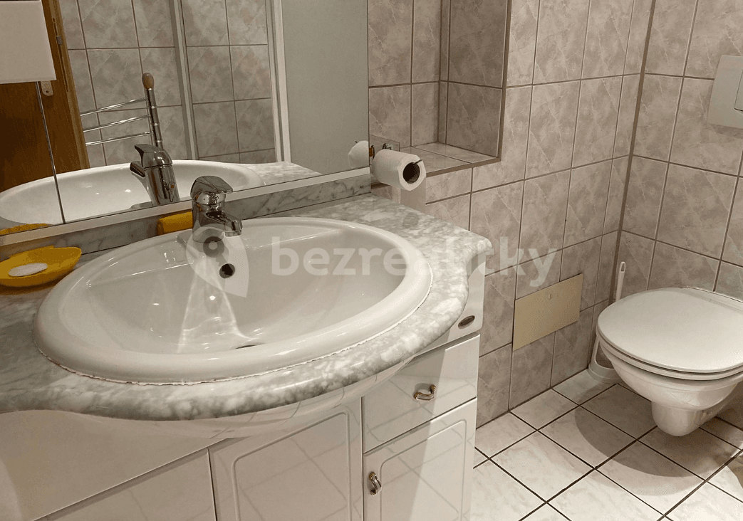 Prenájom bytu 1-izbový 36 m², Krásova, Praha, Praha Prenájom bytu 1-izbový 36 m², Krásova, Praha, Praha